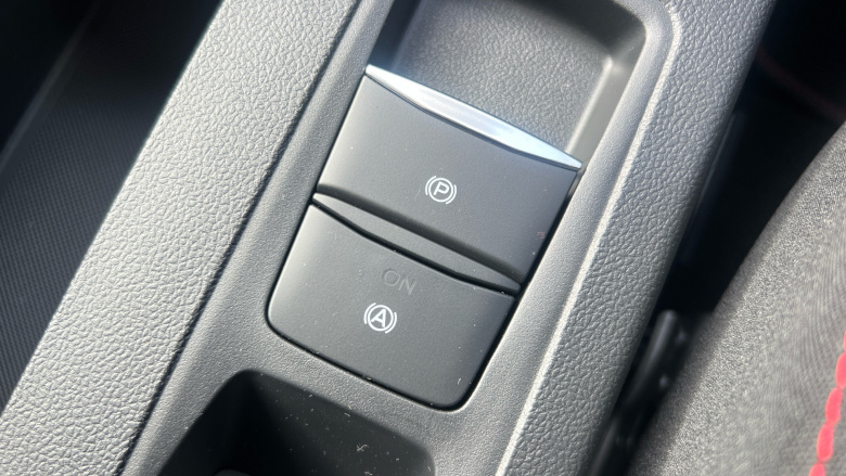 Ford Focus 1.0 EcoBoost Hybrid mHEV 155 ST-Line X Ed 5dr Auto Petrol Hatchback